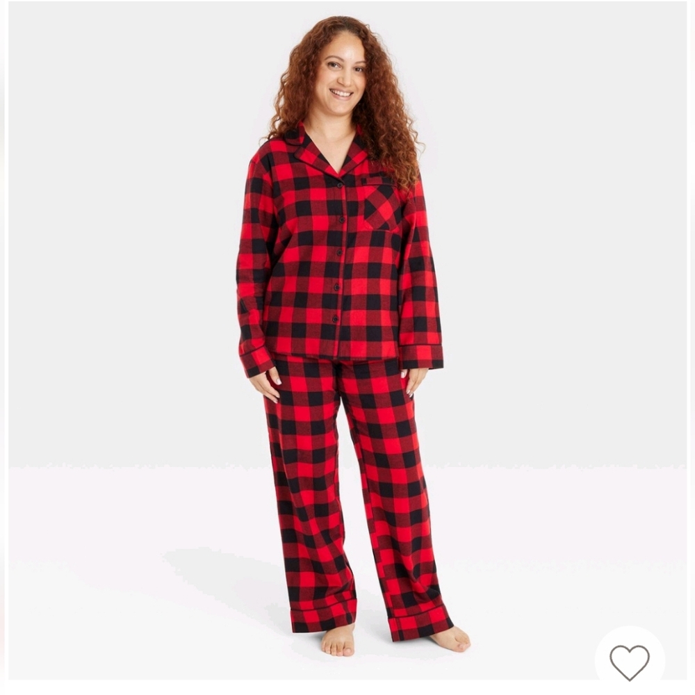 Plaid Womens Pajama set Large